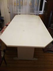Продается деревянный стол б.у. в хорошем состоянии